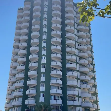 Torre Pool View *